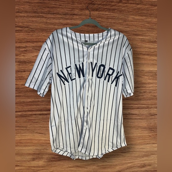 Juan Soto #22 New York Yankees White Pinstripes Baseball Jersey NWOT ⚾️🔥 - Picture 1 of 4